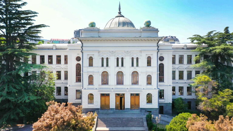جامعة إيفان الحكومية في جورجيا – Ivane Javakhishvili Tbilisi State University جامعة إيفان
