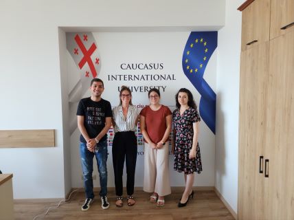 جامعة القوقاز الدولية في دولة جورجيا