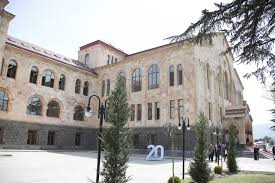 جامعة القوقاز في جورجيا جامعة القوقاز في جورجيا